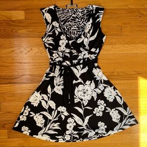 NWT Reversible wrap sheath dress, 6P, WHBM